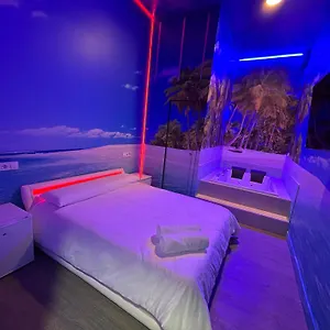 Pensión Con Jacuzzi Y Bano Privado, Madrid